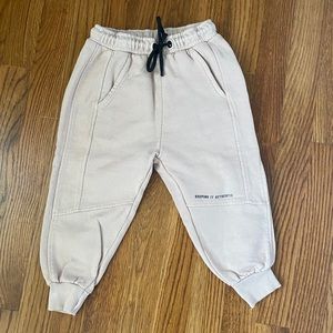 Zara sweat pants.  Used once.